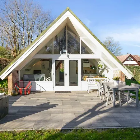 Vakantiehuis Bungalow Jonkerstee 81 - Near The With Big Garden - Not For Companies Ouddorp