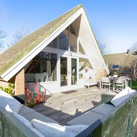 Bungalow Jonkerstee 81 - Near The With Big Garden - Not For Companies Vakantiehuis Ouddorp